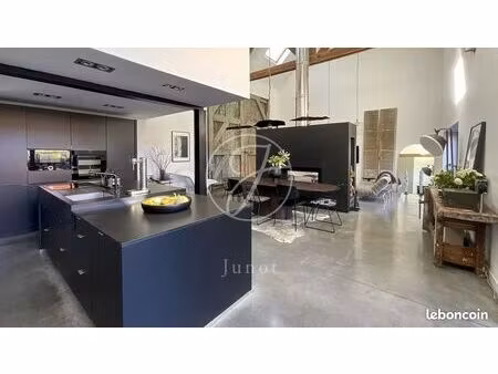 maison 5 pièces 142 m²