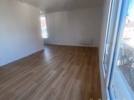 studio gonesse 30m² avec parking