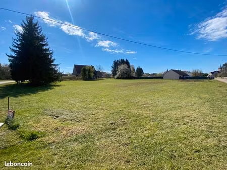 parcelles constructibles 750m² proche dole