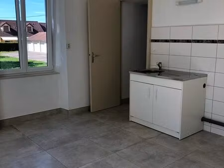 ? appartement f2 38 m2 rdc + garage