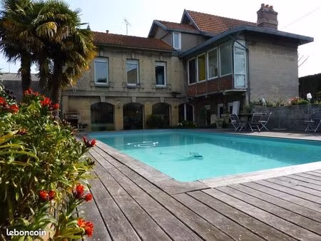 grande maison meublee