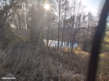 terrain de loisir plan d eau