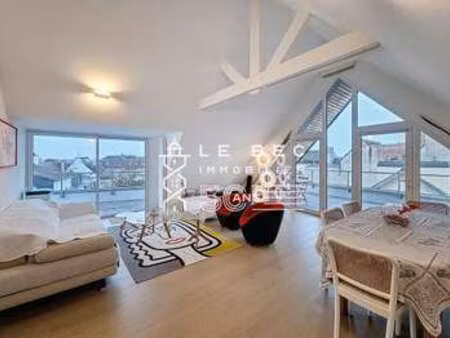 vente appartement 5 pièces bord de mer à larmor-plage (56260) : à vendre 5 pièces bord de 