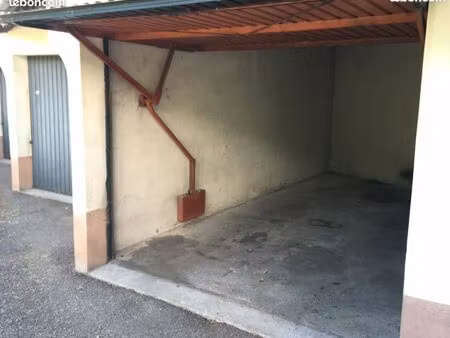 colmar - garage sécurisé proche gare  hôpital  place saint-joseph et centre-ville