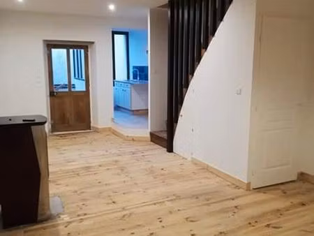 maison de bourg à louer