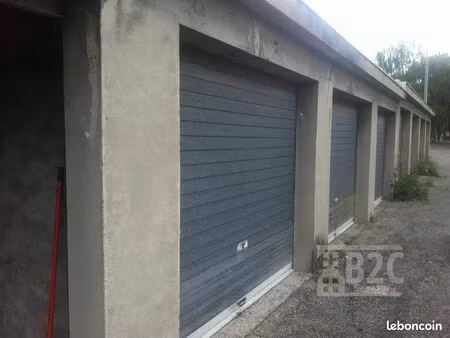 parking/box 16 m² eybens