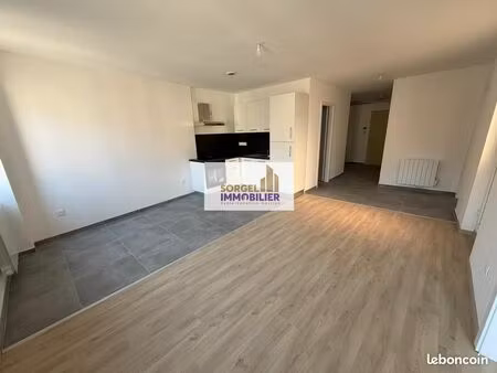 appartement 3 pièces 60 m²