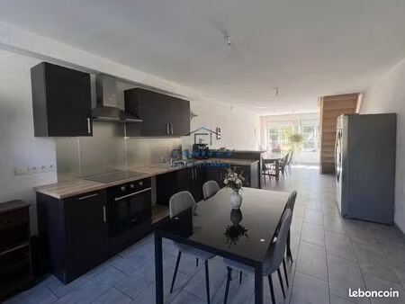 triplex 4 pièces 95 m²