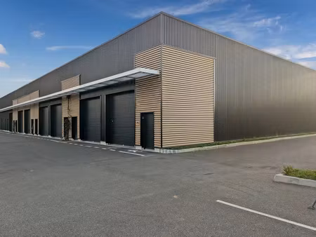 vente locaux professionnels 131 m² à publier (74500)  358 000 €