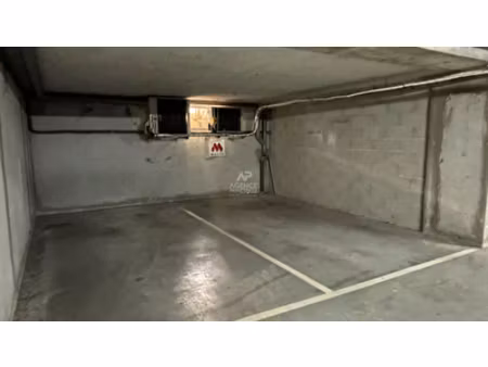 parking à louer saint germain en laye