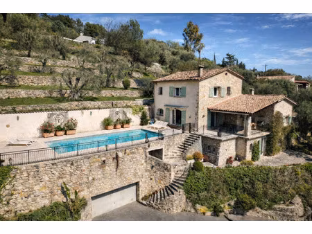 tourrettes sur loup : bergerie de caractère 4 chambres avec