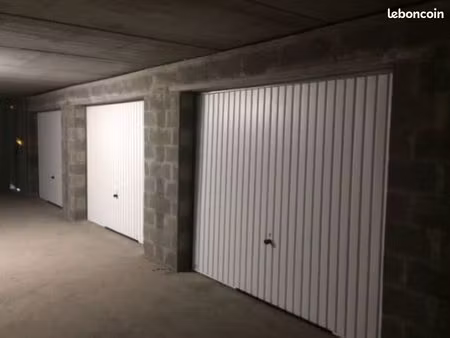 box fermé à vendre – sous-sol 2 – résidence le marceau