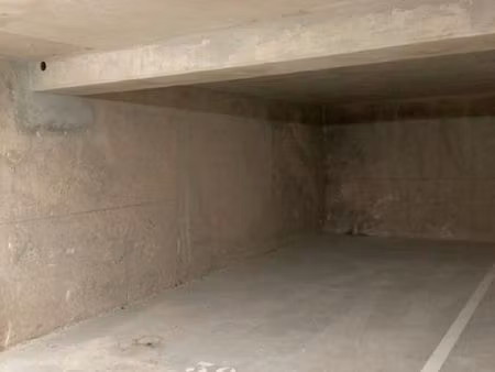 location parking sécurisé