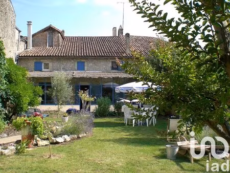 immeuble à castillon-la-bataille (33350)
