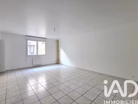 immeuble à pauillac (33250)