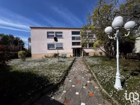 appartement à paray-vieille-poste (91550)