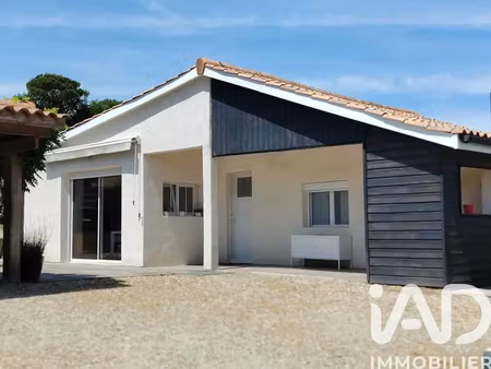 maison à arveyres (33500)