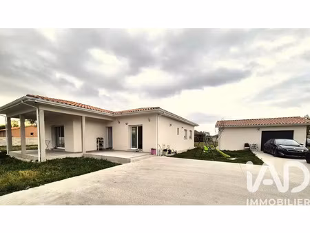 maison à étauliers (33820)