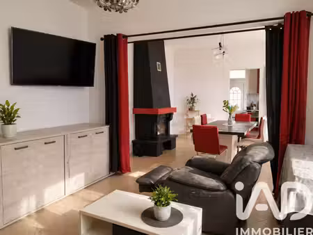 maison traditionnelle à les églisottes-et-chalaures (33230)