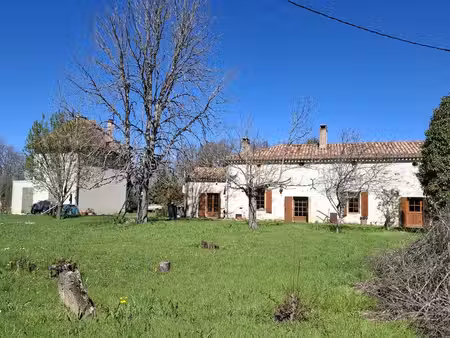 maison de campagne à pessac-sur-dordogne (33890)