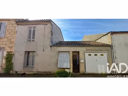 maison de village à saint-macaire (33490)