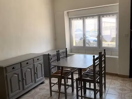 location meublée appartement 1 pièce 26.24 m² à connaux (30330)  450 €