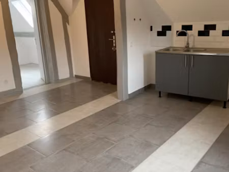 location appartement 2 pièces 32.2 m² à bray-sur-seine (77480)  490 €