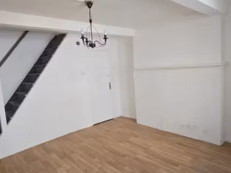 maison à bogny-sur-meuse (08120)