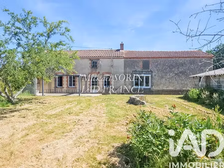 grange à la chaize-le-vicomte (85310)