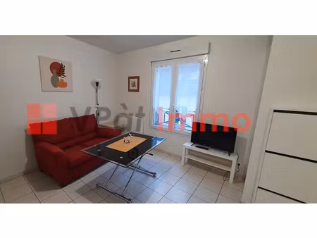 location meublée appartement 2 pièces 27.88 m² à ablis (78660)  564 €