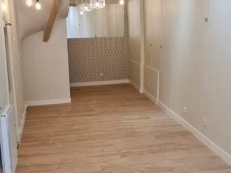 tres rare : joli local commercial haut du cours mirabeau