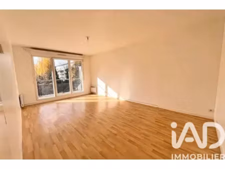 appartement à combs-la-ville (77380)