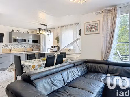 appartement à chessy (77700)