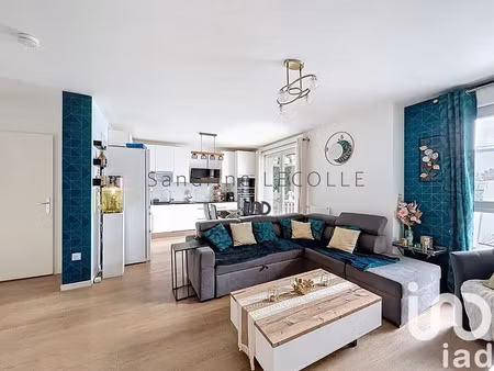 duplex à saint-thibault-des-vignes (77400)