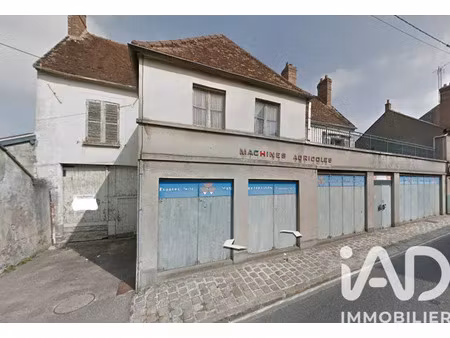 immeuble à égreville (77620)