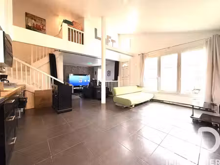 appartement à nandy (77176)