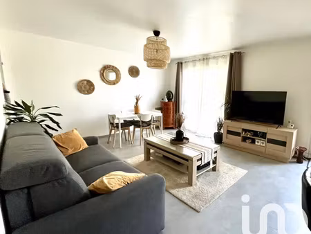 appartement à vaux-le-pénil (77000)