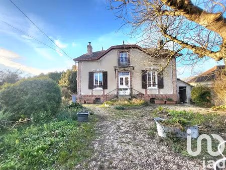 maison traditionnelle à châtenay-sur-seine (77126)