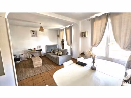 maison traditionnelle à la grande-paroisse (77130)