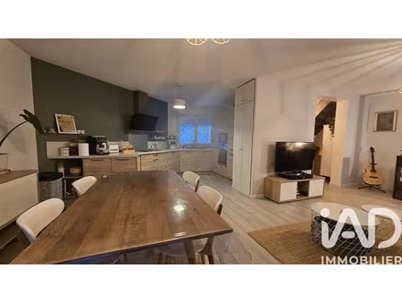 maison à neufmoutiers-en-brie (77610)