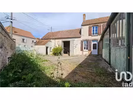 maison de village à beaumont-du-gâtinais (77890)