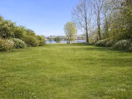 terrain à le mée-sur-seine (77350)