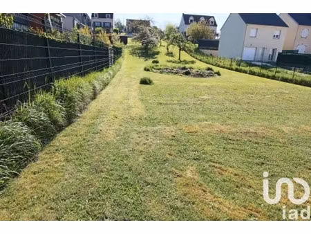 terrain à rubelles (77950)