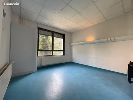 bureaux à louer dans un tiers lieu