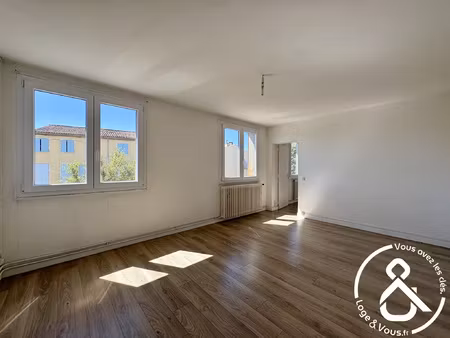 appartement t4 au centre ville  vue sur l'agout