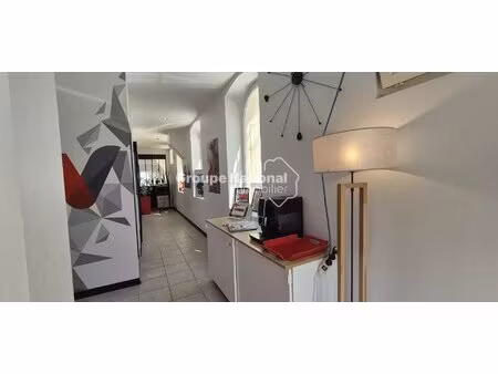local commercial 57 m² en centre-ville