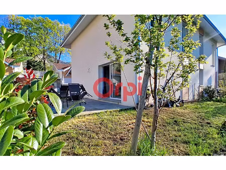 location maison  80.09 m² t-4 à bossey  2 390 €