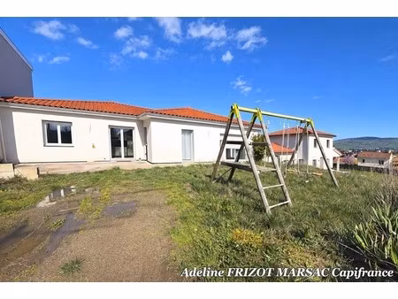 maison genilac - plain pied - 4 chambres - terrain 567 - garage - luminosite - calme - acc