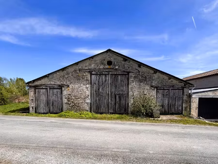 grange en pierre avec terrain environnement calme