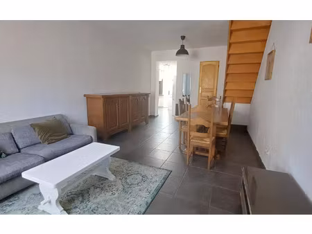 location maison  m² t-4 à la gorgue  680 €